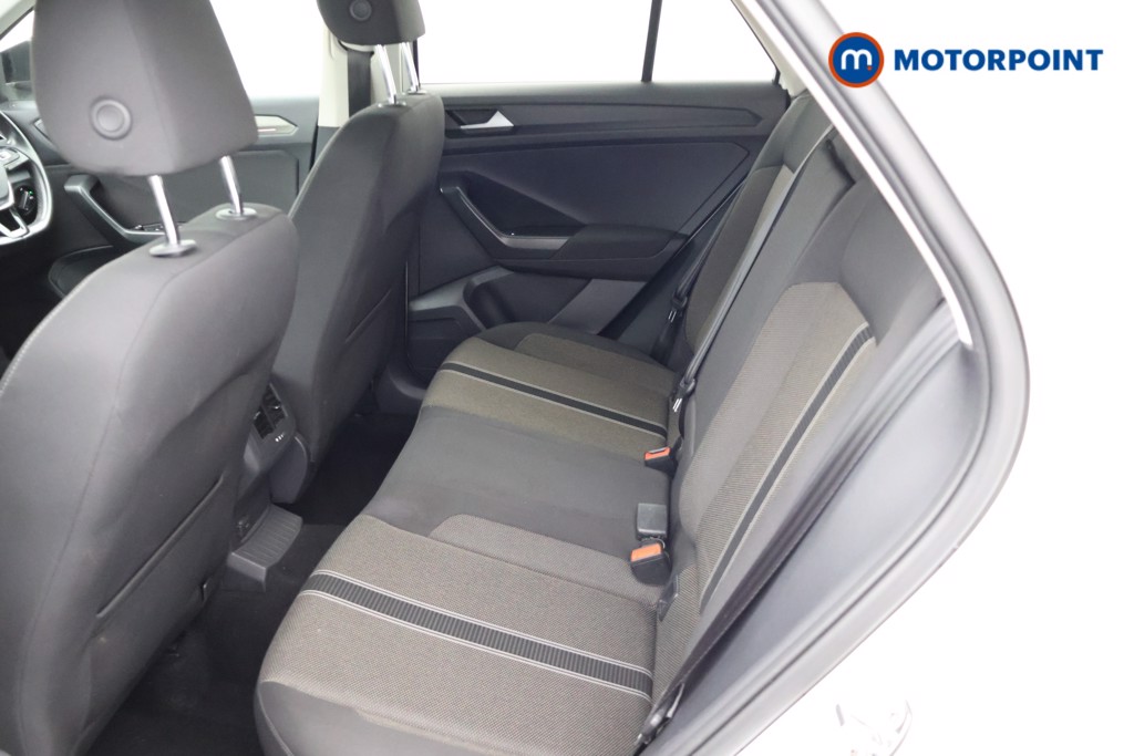 Volkswagen T-Roc Design Manual Petrol SUV - Stock Number (1657621) - 28th supplementary image