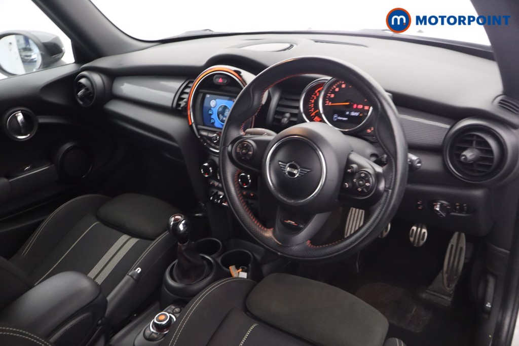 Mini Hatchback Cooper Sport Manual Petrol Hatchback - Stock Number (1657773) - 1st supplementary image