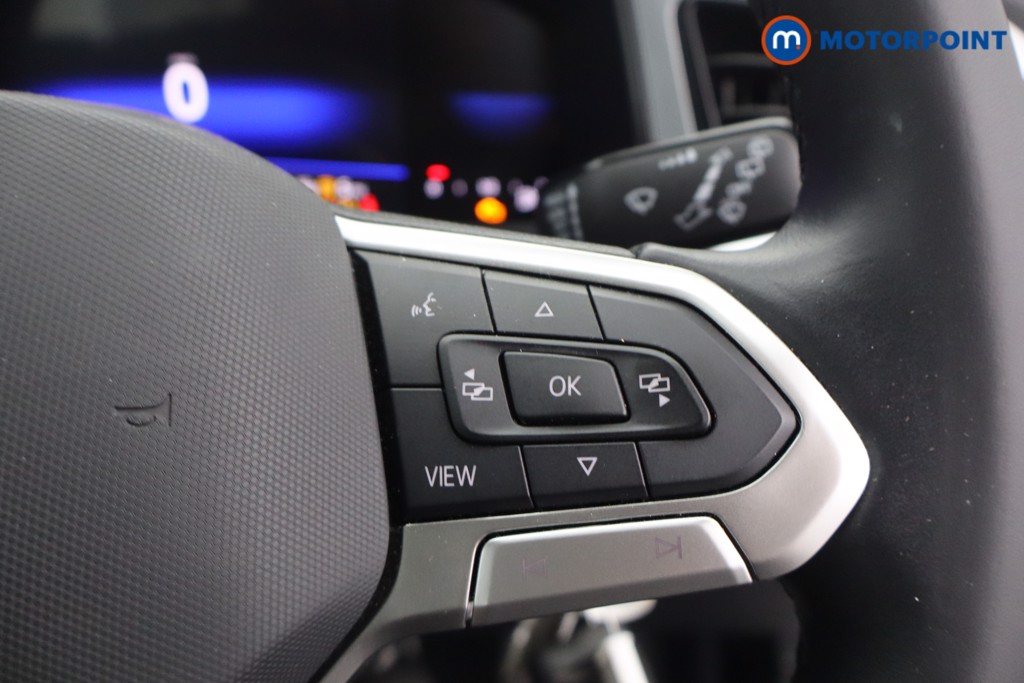 Volkswagen T-Roc Life Manual Petrol SUV - Stock Number (1659416) - 15th supplementary image