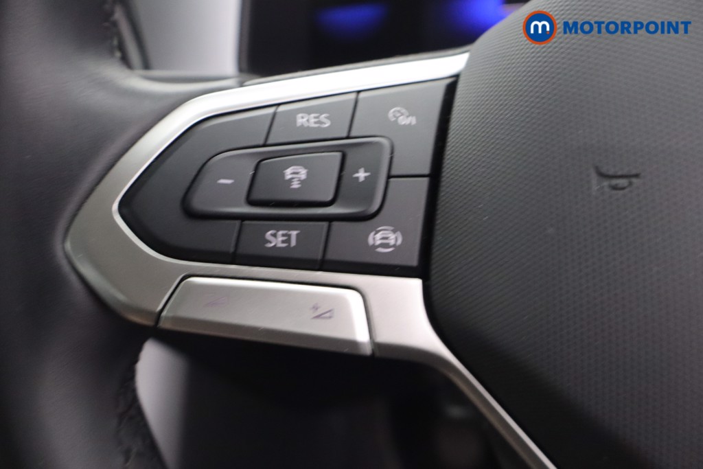 Volkswagen T-Roc Life Manual Petrol SUV - Stock Number (1659416) - 16th supplementary image