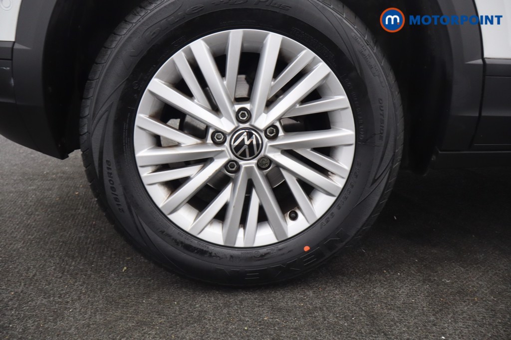 Volkswagen T-Roc Life Manual Petrol SUV - Stock Number (1659416) - 27th supplementary image