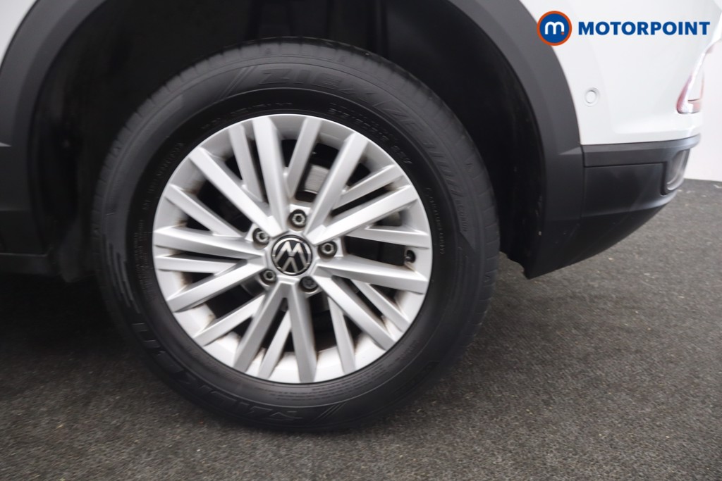 Volkswagen T-Roc Life Manual Petrol SUV - Stock Number (1659416) - 28th supplementary image