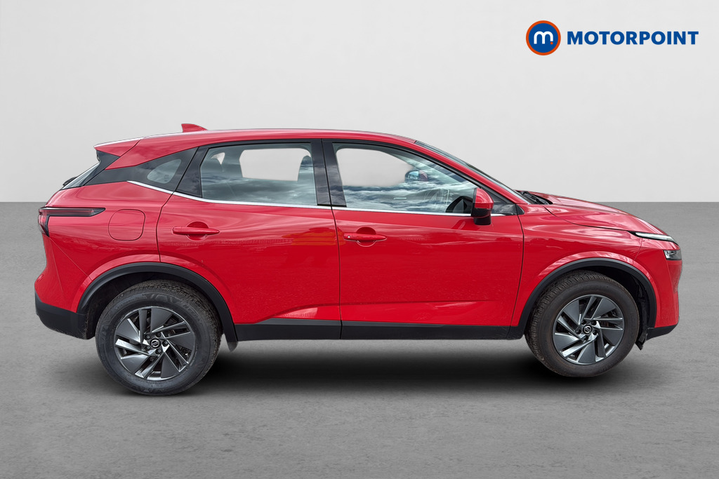 Nissan Qashqai Acenta Premium Automatic Petrol SUV - Stock Number (1660731) - Passenger side