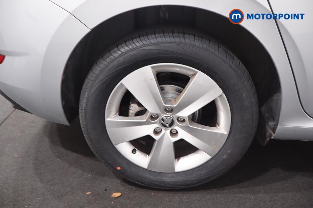 Skoda Scala SE Manual Petrol Hatchback - Stock Number (1661391) - 14th supplementary image