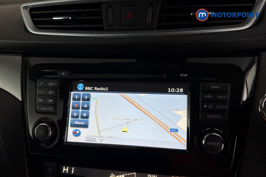 Nissan Qashqai N-Connecta Manual Diesel SUV - Stock Number (1664674) - 10th supplementary image