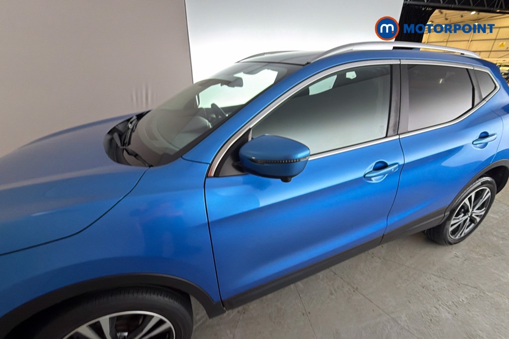 Nissan Qashqai N-Connecta Manual Diesel SUV - Stock Number (1664674) - 43rd supplementary image
