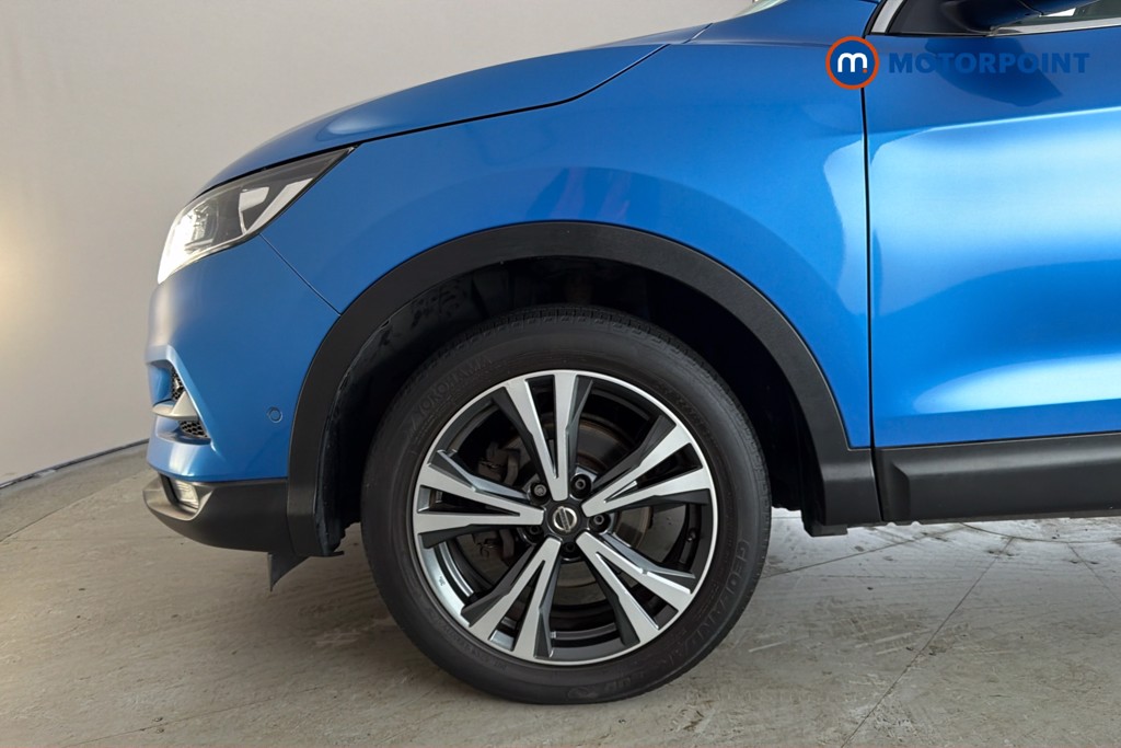 Nissan Qashqai N-Connecta Manual Diesel SUV - Stock Number (1664674) - 47th supplementary image