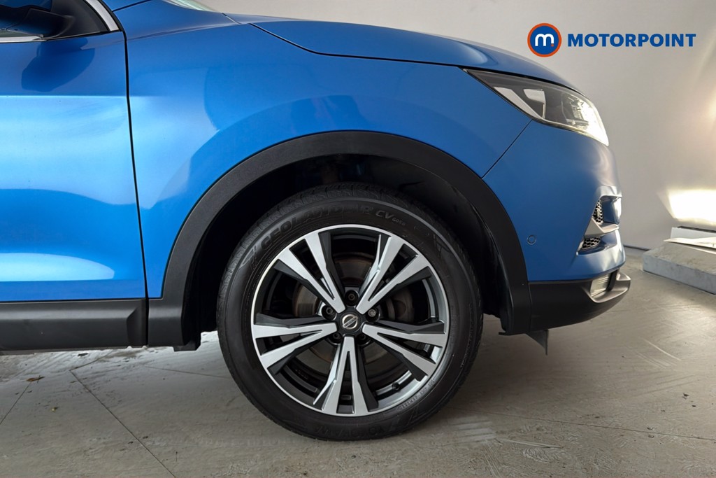 Nissan Qashqai N-Connecta Manual Diesel SUV - Stock Number (1664674) - 50th supplementary image