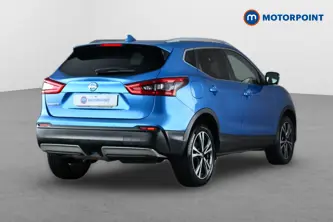 Nissan Qashqai N-Connecta Manual Diesel SUV - Stock Number (1664674) - Drivers side rear corner