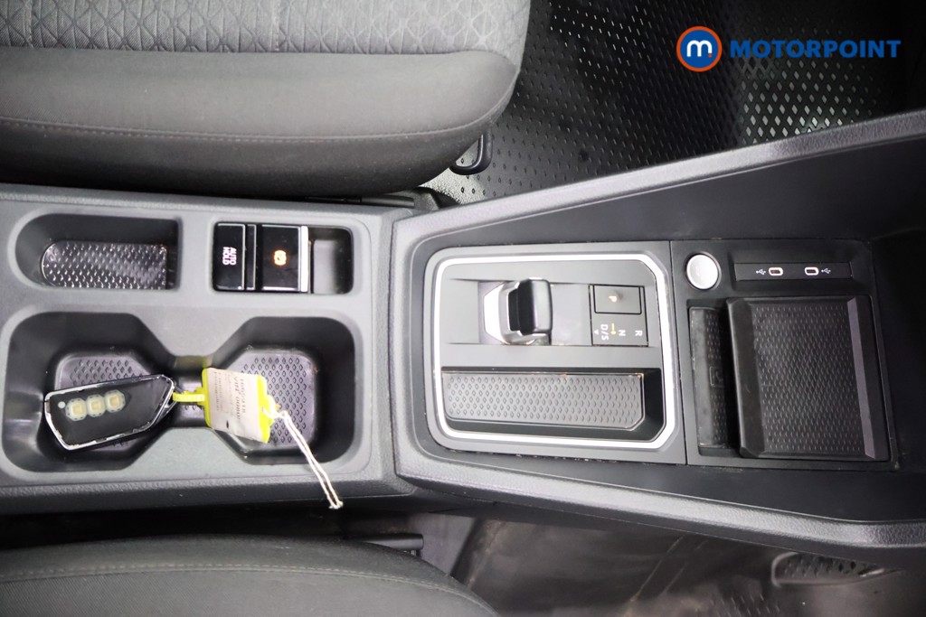 Ford Transit Connect Limited Automatic Petrol Plug-In Hybrid Panel Van - Stock Number (1665918) - 13th supplementary image