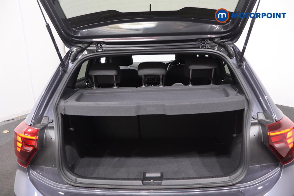 Volkswagen Polo R-Line Automatic Petrol Hatchback - Stock Number (1666143) - 12th supplementary image