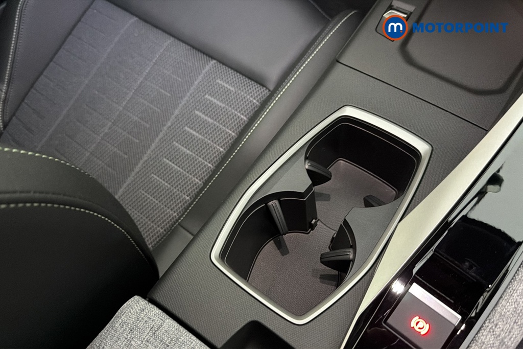 Peugeot 5008 GT Automatic Petrol SUV - Stock Number (1666310) - 16th supplementary image