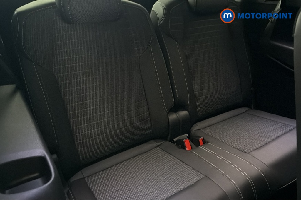 Peugeot 5008 GT Automatic Petrol SUV - Stock Number (1666310) - 29th supplementary image