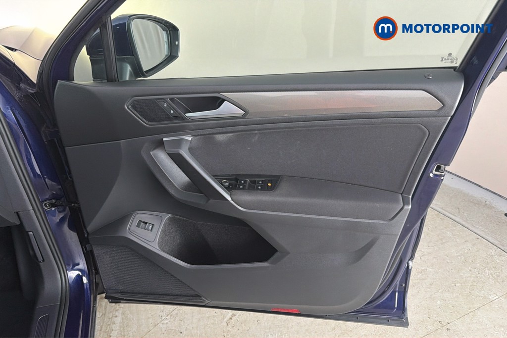 Volkswagen Tiguan Allspace Life Automatic Petrol SUV - Stock Number (1666346) - 19th supplementary image