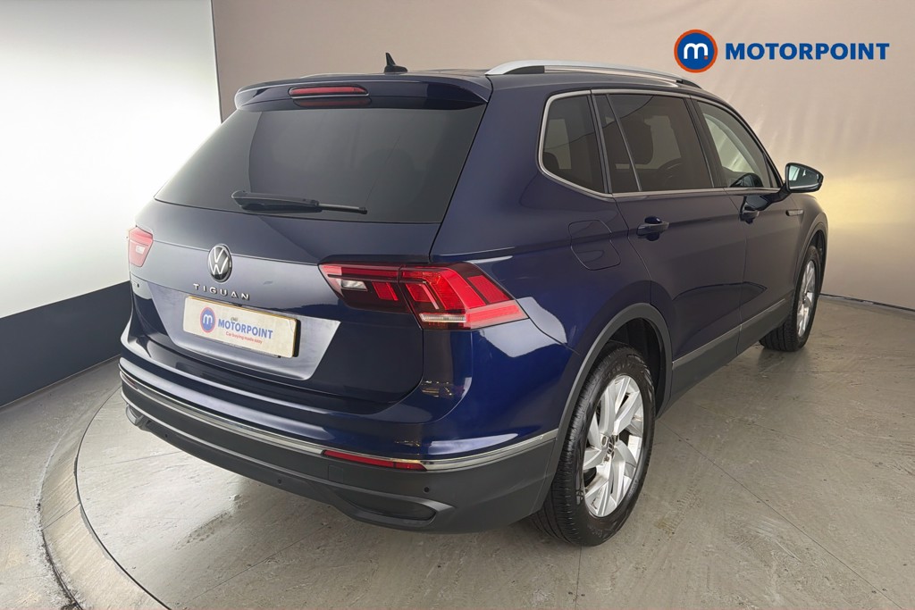 Volkswagen Tiguan Allspace Life Automatic Petrol SUV - Stock Number (1666346) - 38th supplementary image
