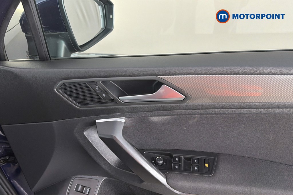 Volkswagen Tiguan Allspace Life Automatic Petrol SUV - Stock Number (1666346) - 42nd supplementary image