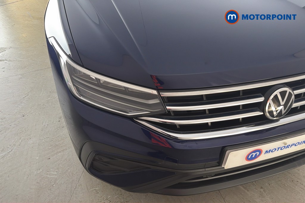 Volkswagen Tiguan Allspace Life Automatic Petrol SUV - Stock Number (1666346) - 44th supplementary image