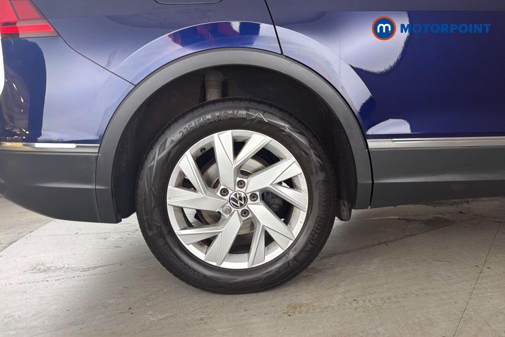Volkswagen Tiguan Allspace Life Automatic Petrol SUV - Stock Number (1666346) - 49th supplementary image