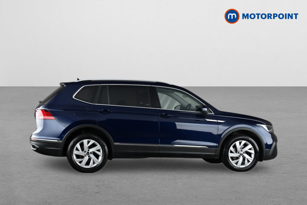 Volkswagen Tiguan Allspace Life Automatic Petrol SUV - Stock Number (1666346) - Drivers side