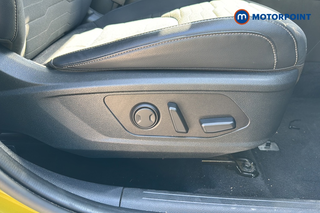 KIA Sportage 3 Automatic Petrol-Electric Hybrid SUV - Stock Number (1666803) - 23rd supplementary image