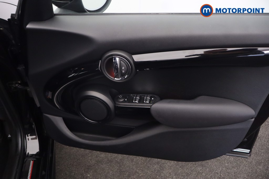 Mini Hatchback Cooper S Sport Manual Petrol Hatchback - Stock Number (1667155) - 23rd supplementary image