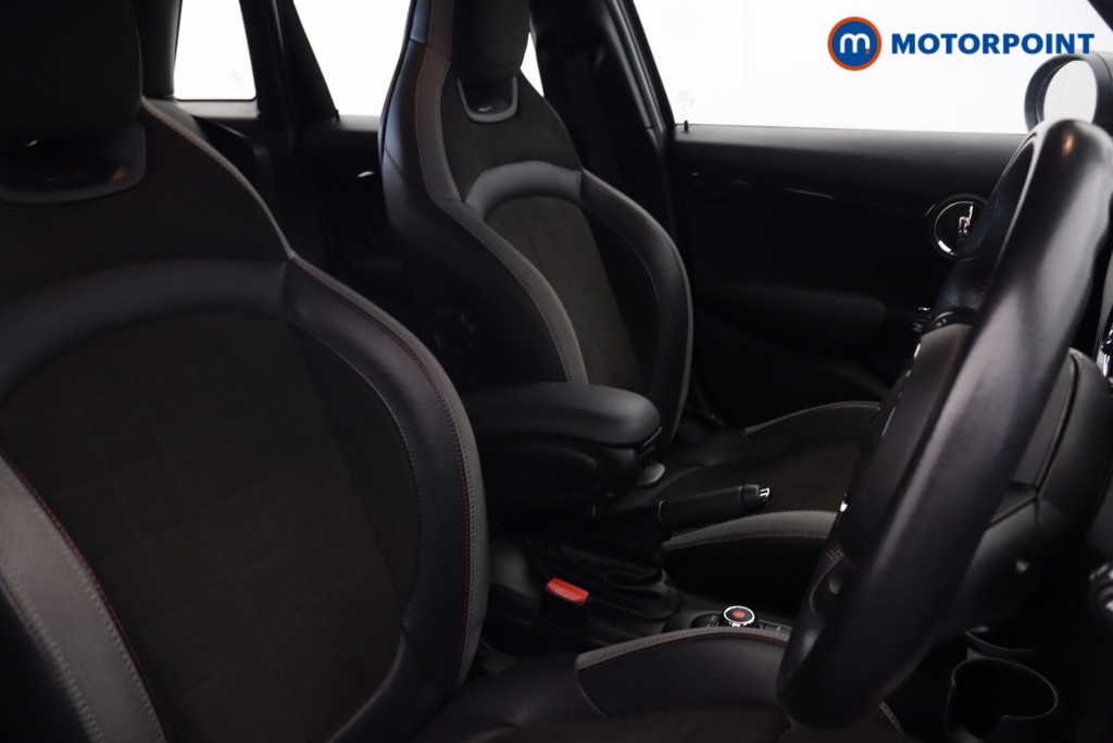 Mini Hatchback Cooper S Sport Manual Petrol Hatchback - Stock Number (1667155) - 24th supplementary image