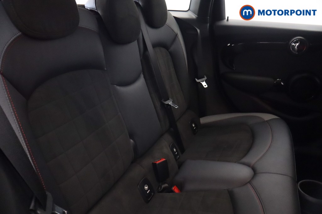 Mini Hatchback Cooper S Sport Manual Petrol Hatchback - Stock Number (1667155) - 26th supplementary image