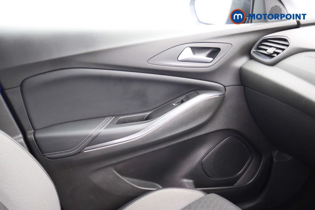 Vauxhall Grandland X Sport Nav Manual Diesel SUV - Stock Number (1667778) - 16th supplementary image