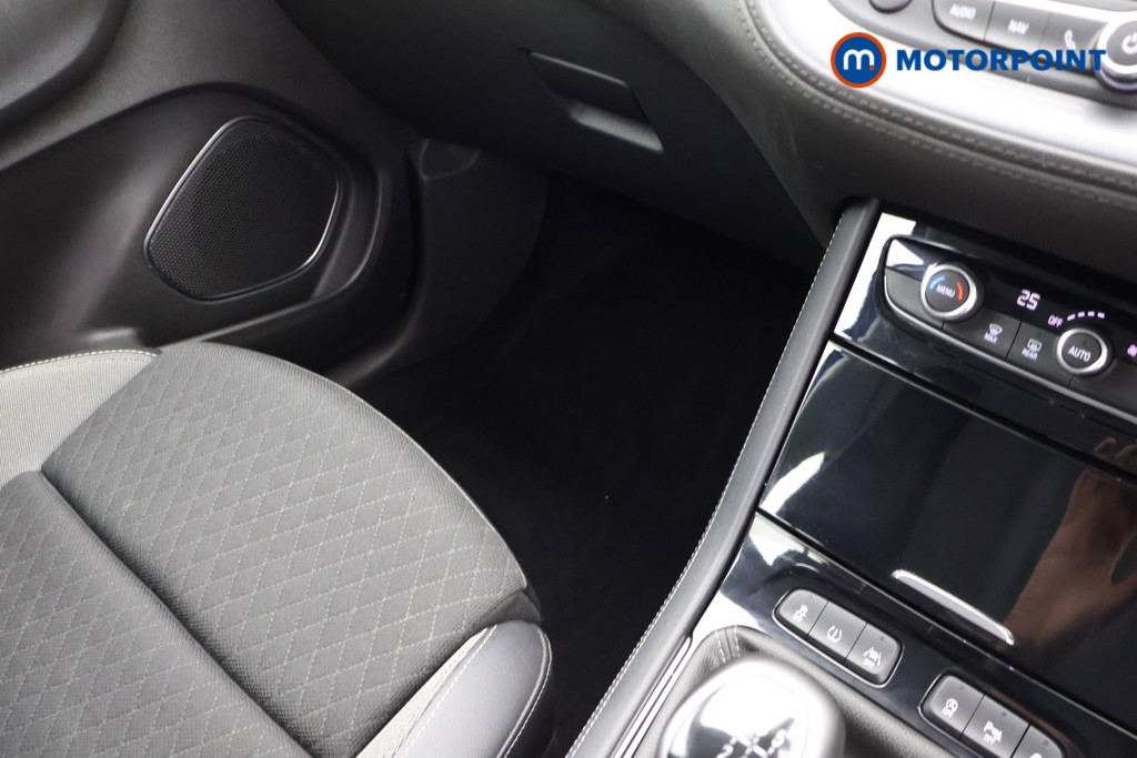 Vauxhall Grandland X Sport Nav Manual Diesel SUV - Stock Number (1667778) - 17th supplementary image