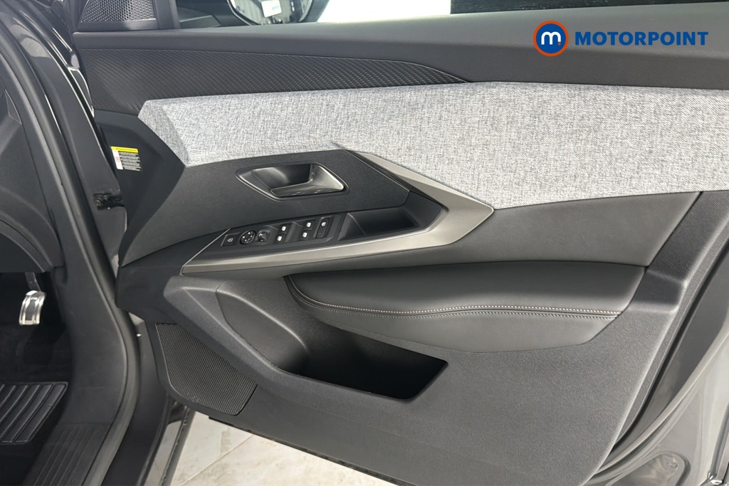 Peugeot 5008 Allure Premium Automatic Petrol SUV - Stock Number (1669334) - 18th supplementary image
