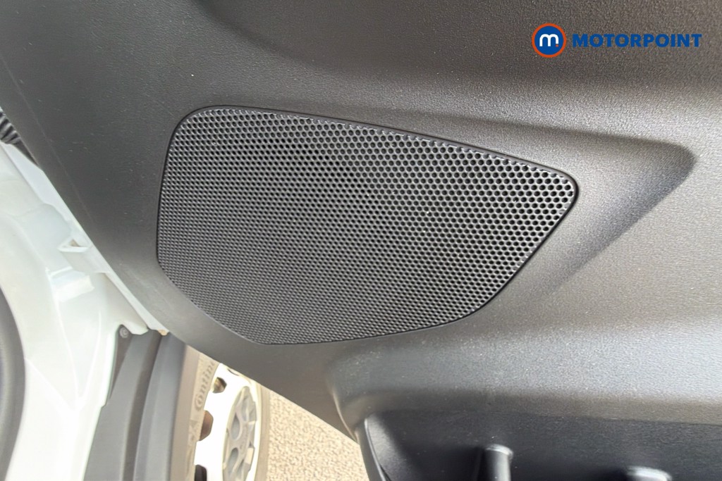Iveco Daily Business Automatic Diesel High Volume-High Roof Van - Stock Number (1669510) - 21st supplementary image