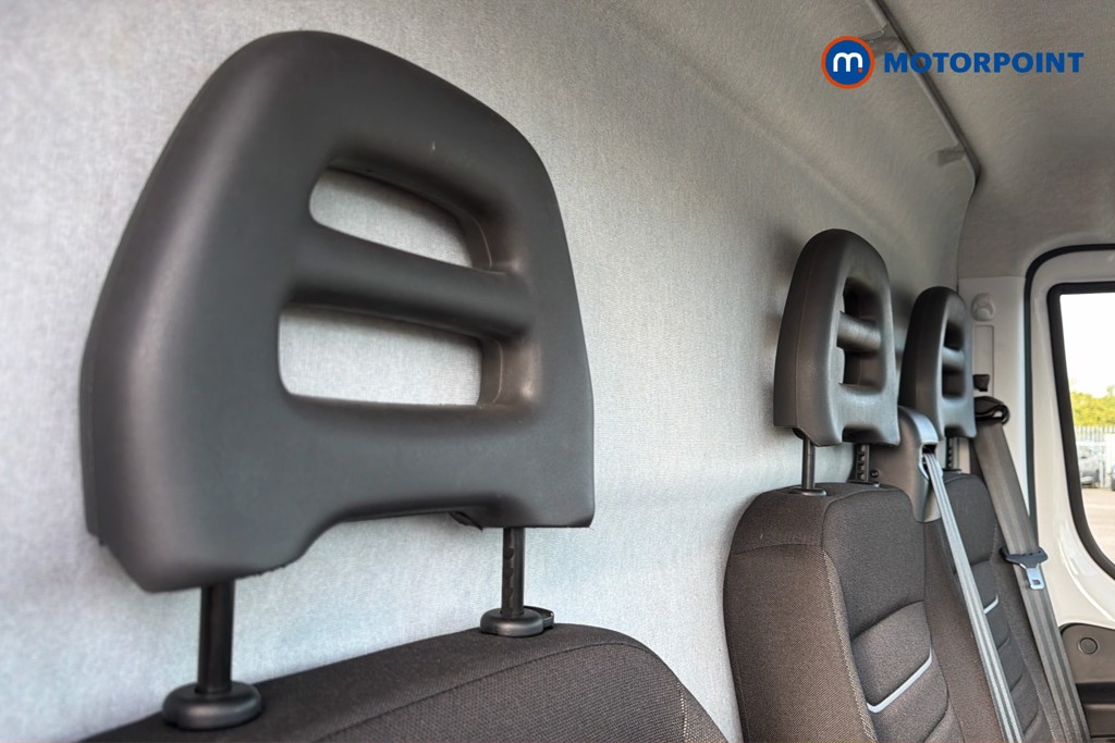 Iveco Daily Business Automatic Diesel High Volume-High Roof Van - Stock Number (1669510) - 23rd supplementary image