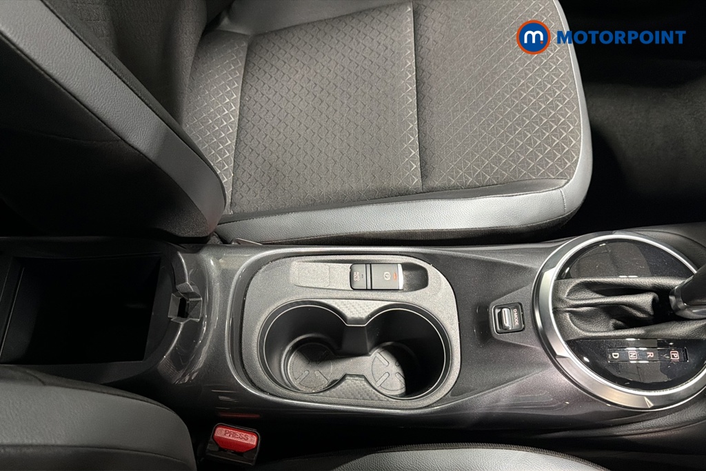 Nissan Juke N-Connecta Automatic Petrol SUV - Stock Number (1669773) - 16th supplementary image