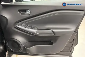 Nissan Juke N-Connecta Automatic Petrol SUV - Stock Number (1669773) - 18th supplementary image