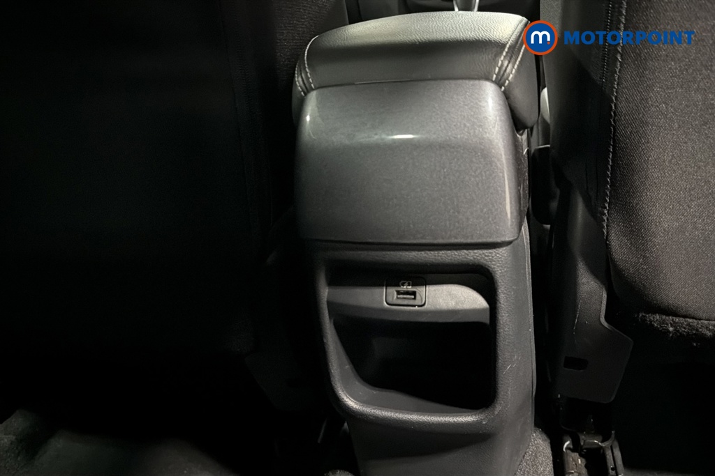 Nissan Juke N-Connecta Automatic Petrol SUV - Stock Number (1669773) - 28th supplementary image