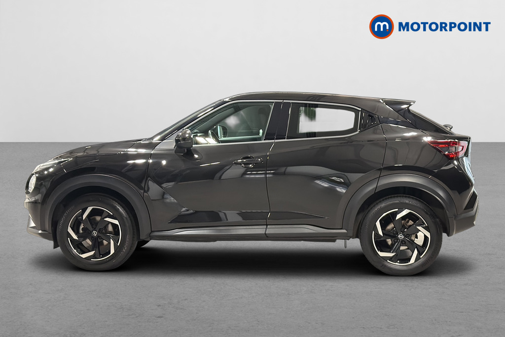 Nissan Juke N-Connecta Automatic Petrol SUV - Stock Number (1669773) - Drivers side