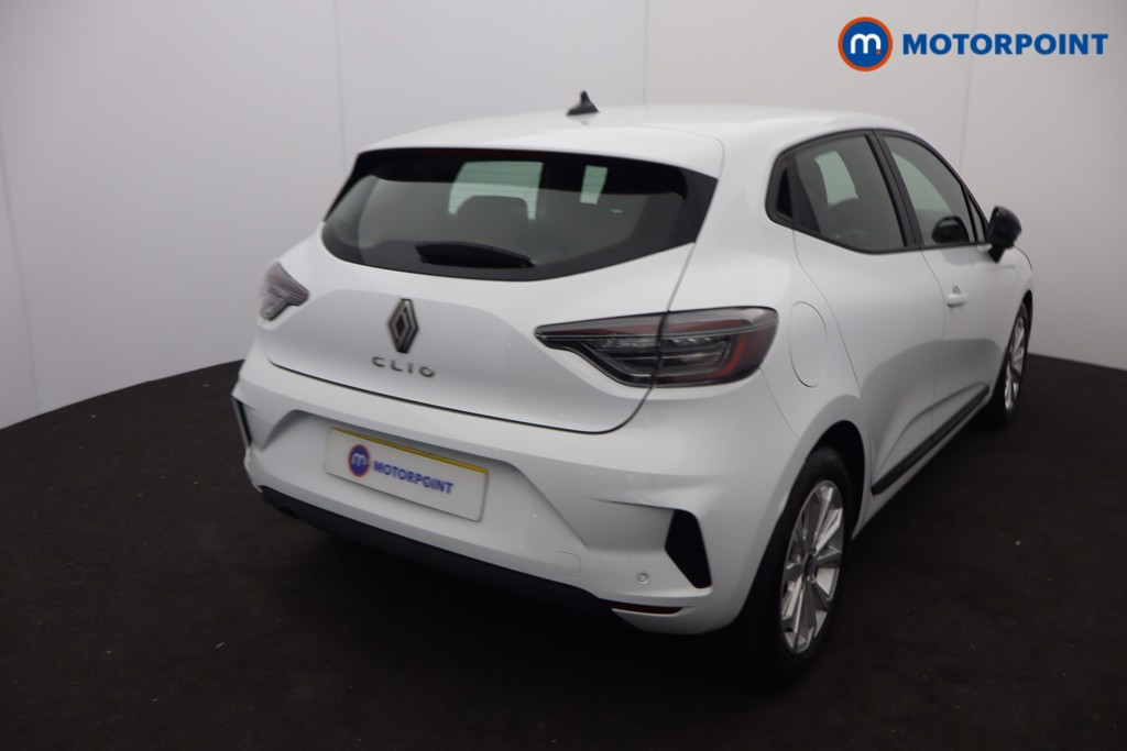Renault Clio Evolution Manual Petrol Hatchback - Stock Number (1669875) - 2nd supplementary image
