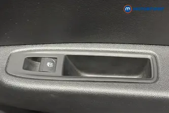 Renault Clio Evolution Manual Petrol Hatchback - Stock Number (1669877) - 998th supplementary image