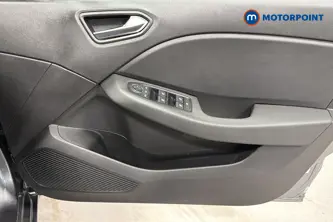 Renault Clio Evolution Manual Petrol Hatchback - Stock Number (1669877) - 18th supplementary image