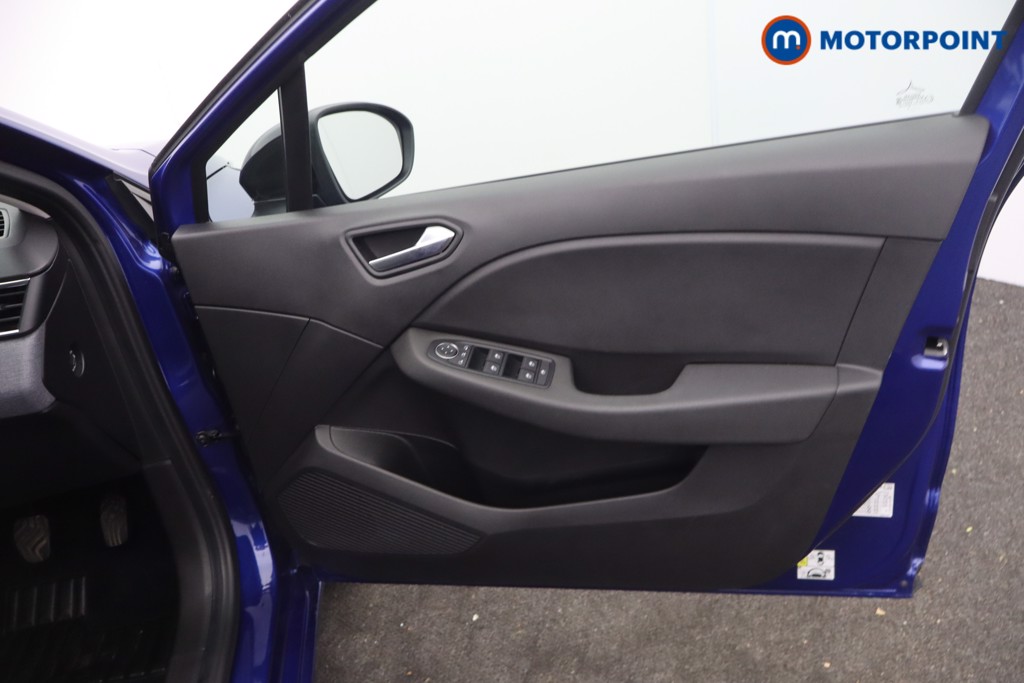 Renault Clio Evolution Manual Petrol Hatchback - Stock Number (1670184) - 7th supplementary image