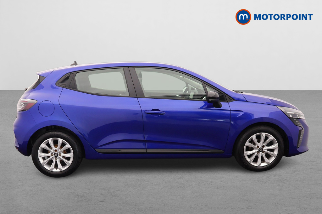 Renault Clio Evolution Manual Petrol Hatchback - Stock Number (1670184) - Drivers side