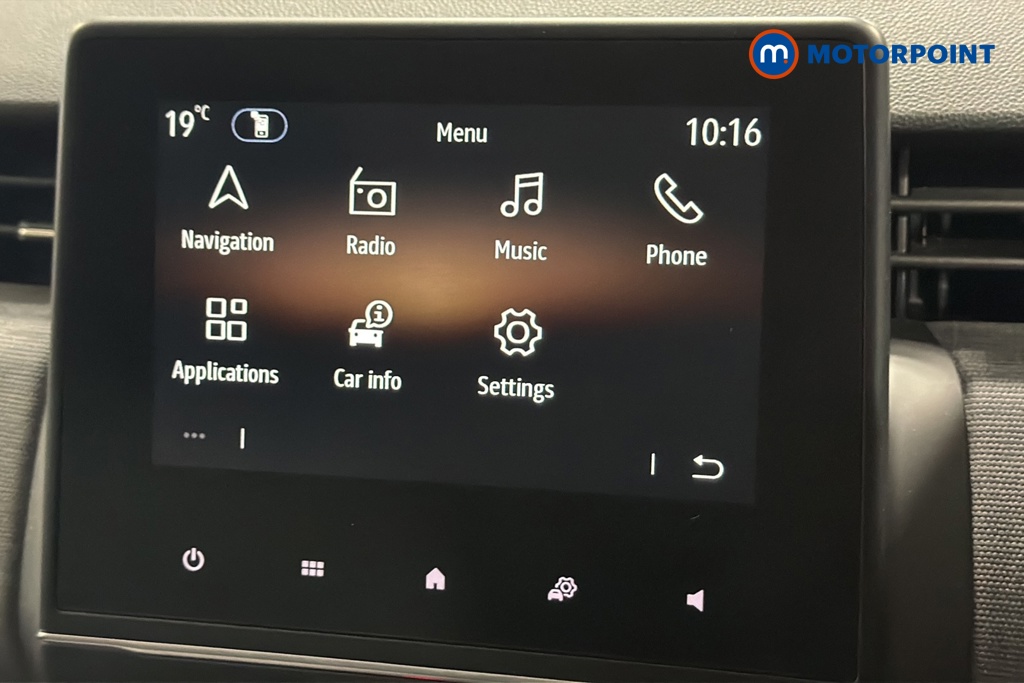 Renault Clio Evolution Manual Petrol Hatchback - Stock Number (1670187) - 994th supplementary image