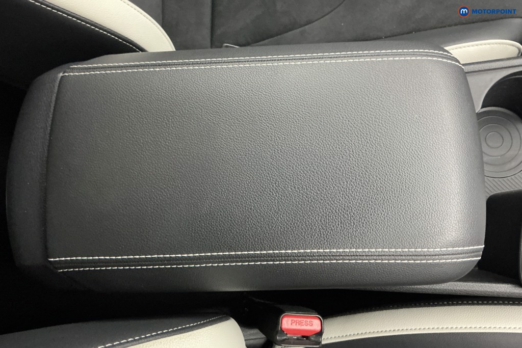KIA Sportage Gt-Line Automatic Petrol-Electric Hybrid SUV - Stock Number (1670294) - 13th supplementary image