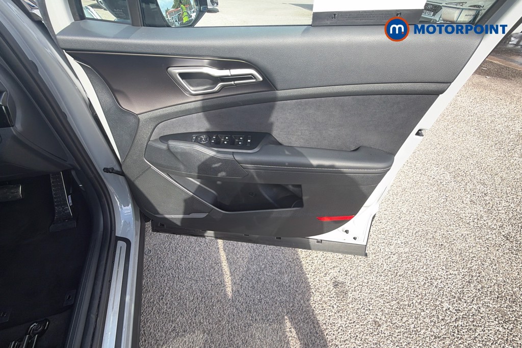 KIA Sportage Gt-Line Automatic Petrol-Electric Hybrid SUV - Stock Number (1670359) - 2nd supplementary image