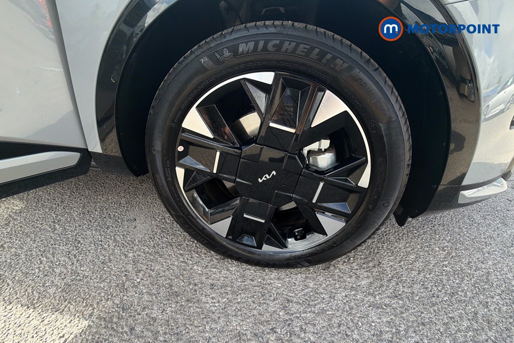 KIA Sportage Gt-Line Automatic Petrol-Electric Hybrid SUV - Stock Number (1670359) - 1st supplementary image