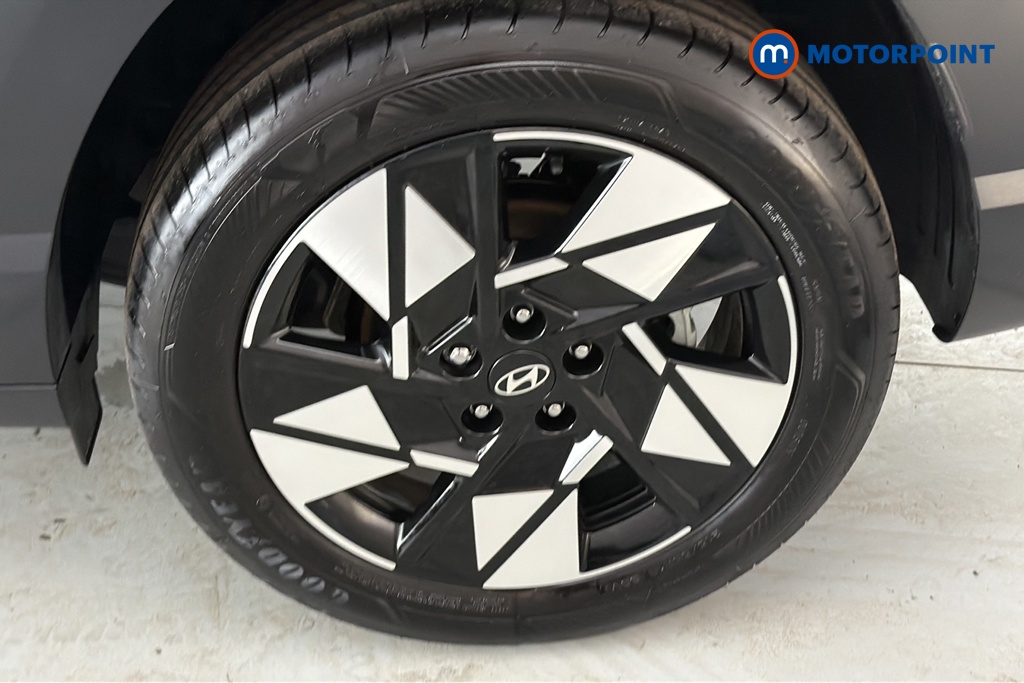 Hyundai Kona Advance Automatic Petrol-Electric Hybrid SUV - Stock Number (1670884) - 45th supplementary image