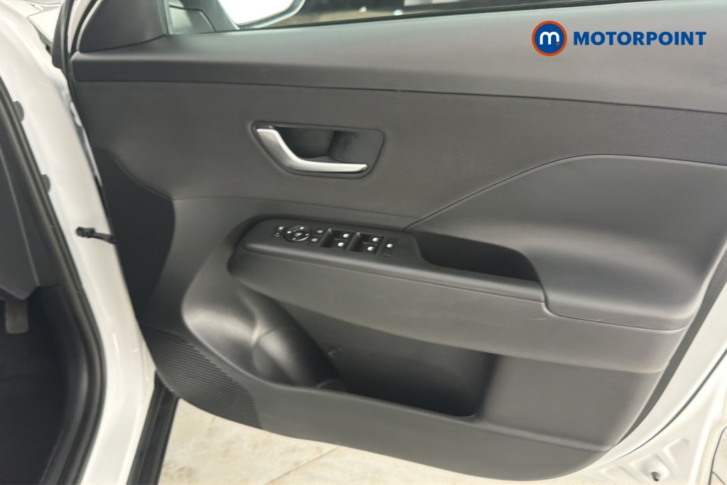 Hyundai Kona Advance Automatic Petrol-Electric Hybrid SUV - Stock Number (1670915) - 18th supplementary image