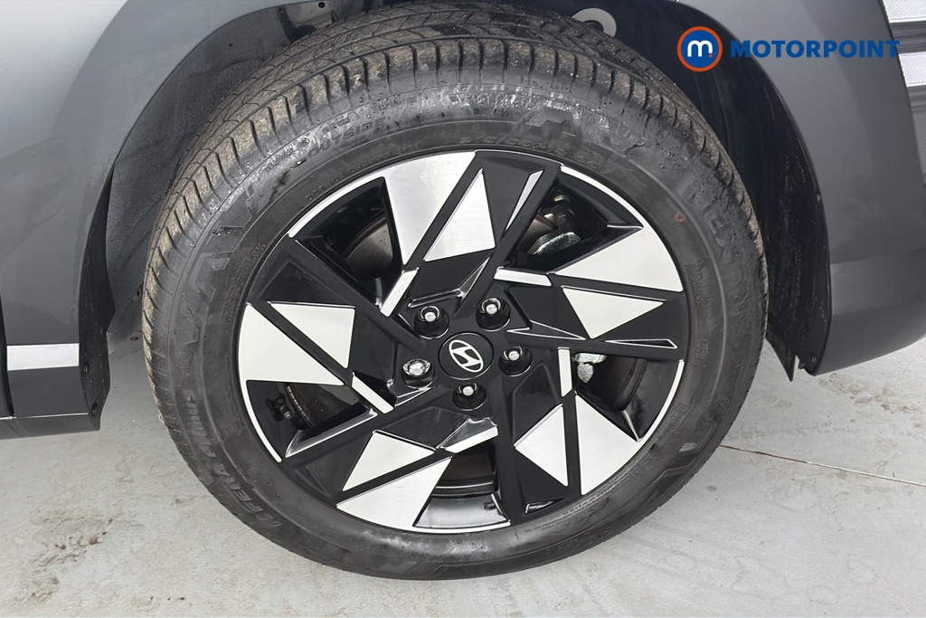 Hyundai Kona Advance Automatic Petrol-Electric Hybrid SUV - Stock Number (1670915) - 47th supplementary image