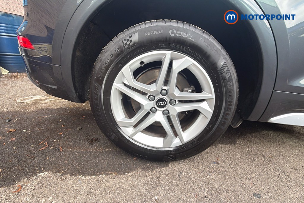 Audi Q5 Sport Automatic Petrol SUV - Stock Number (1671071) - 1st supplementary image