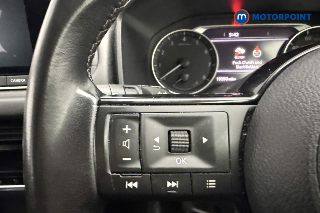Nissan Qashqai Acenta Premium Manual Petrol SUV - Stock Number (1671198) - 13th supplementary image